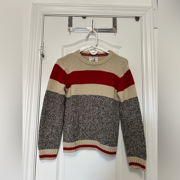 Roots Cable Knit Sweater - Picture 1 of 1